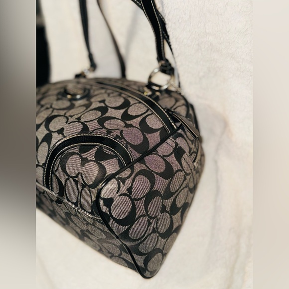 Coach black monogram shoulder bag - Picture 12 of 16
